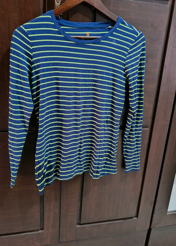 Striped Full Sleeves Round Neck Top