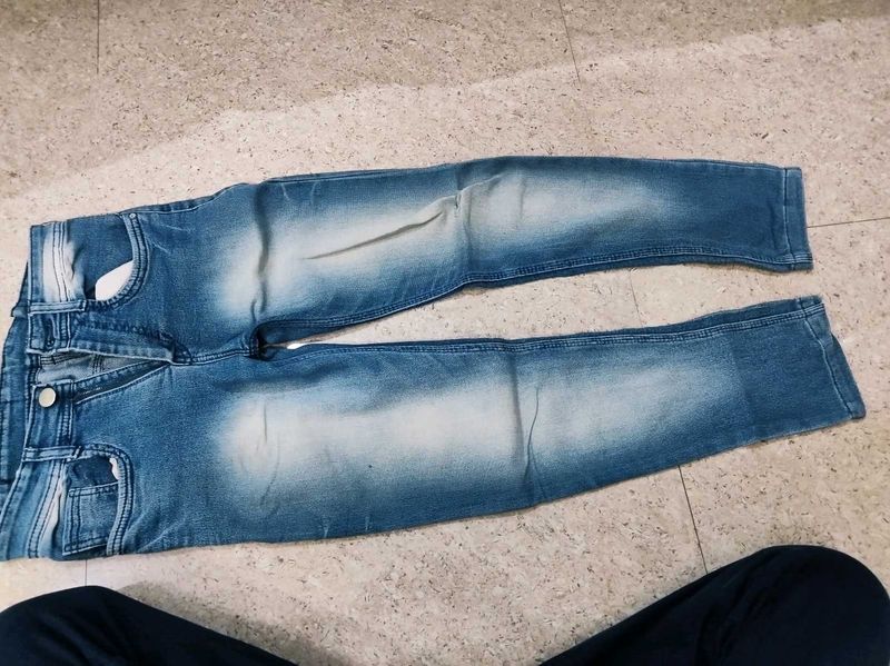 Neavy Blue Slim Fit Denim Jeans