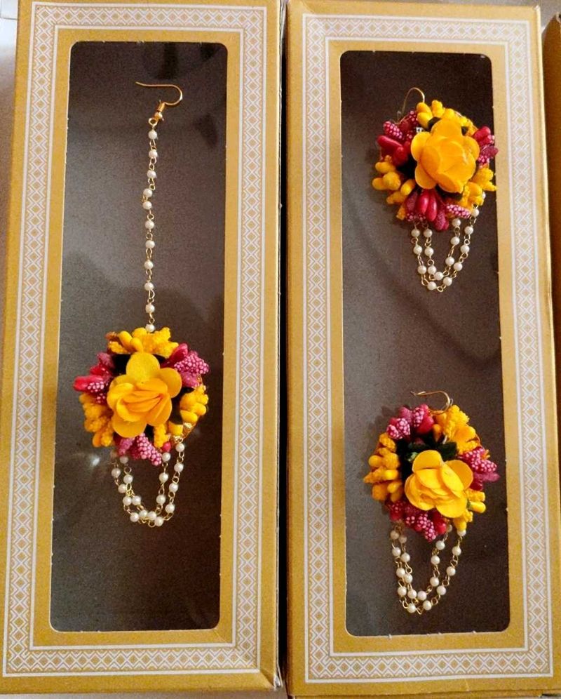 New Unused Floral Jewellery Set