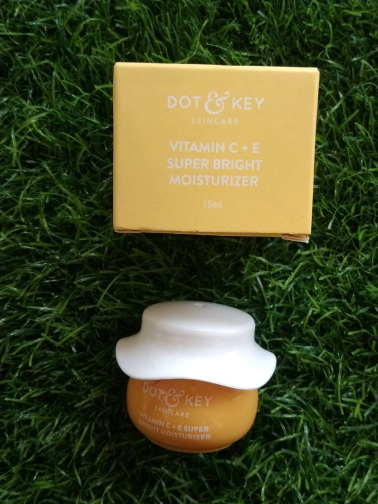 Dot & Key Vitamin C +E Super Bright Moisturizer