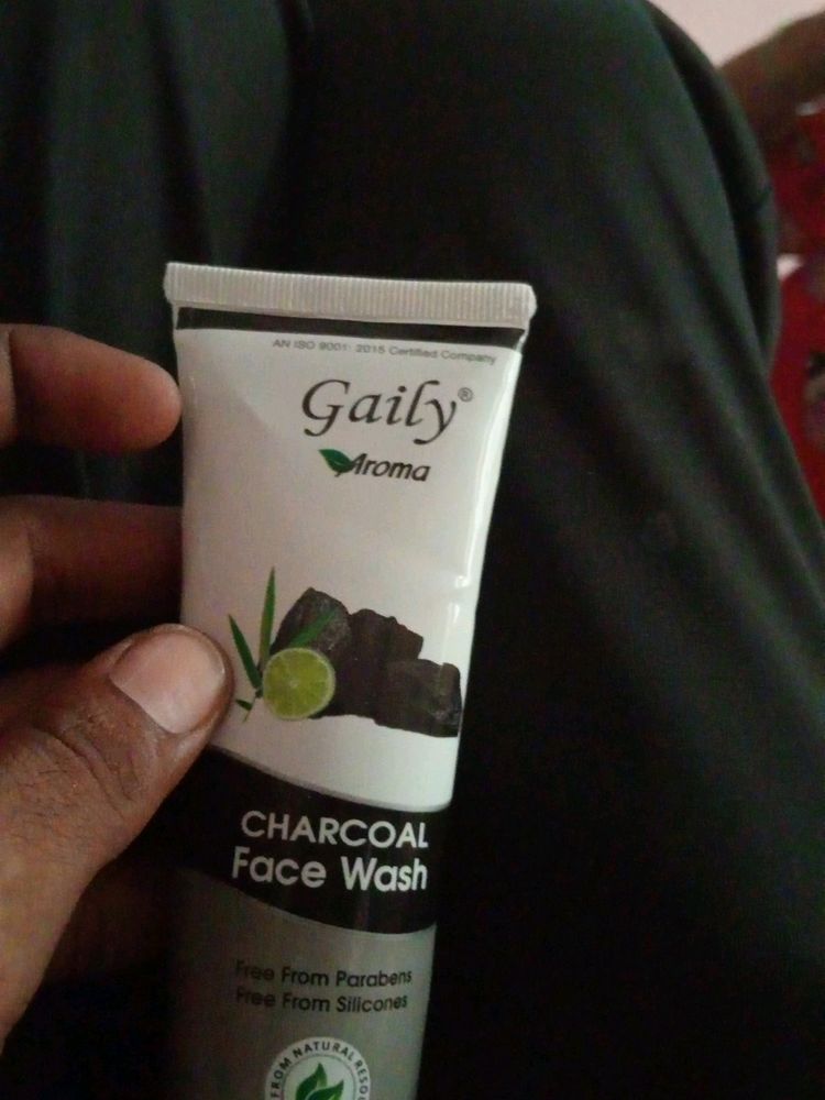 Good Quality Charcoal Face Wash