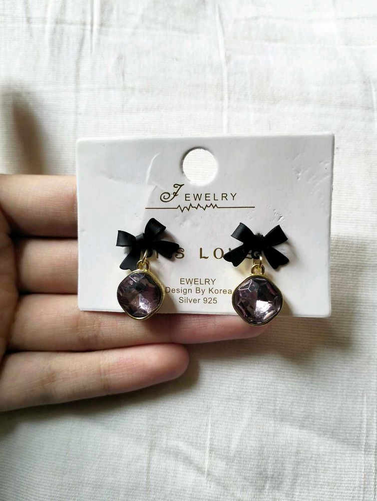 Grey Bow Earrings