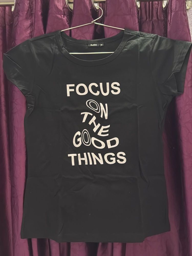 Black Focus Tshirt