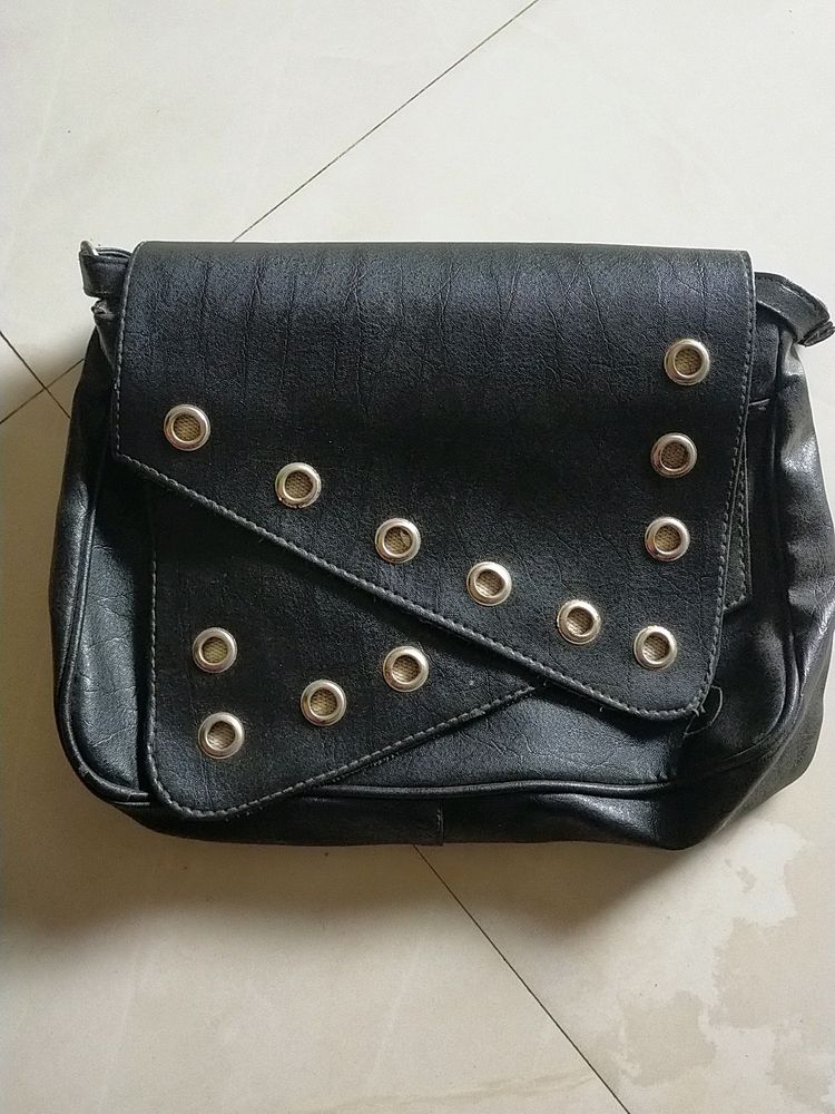 Black Sling Hand Bag