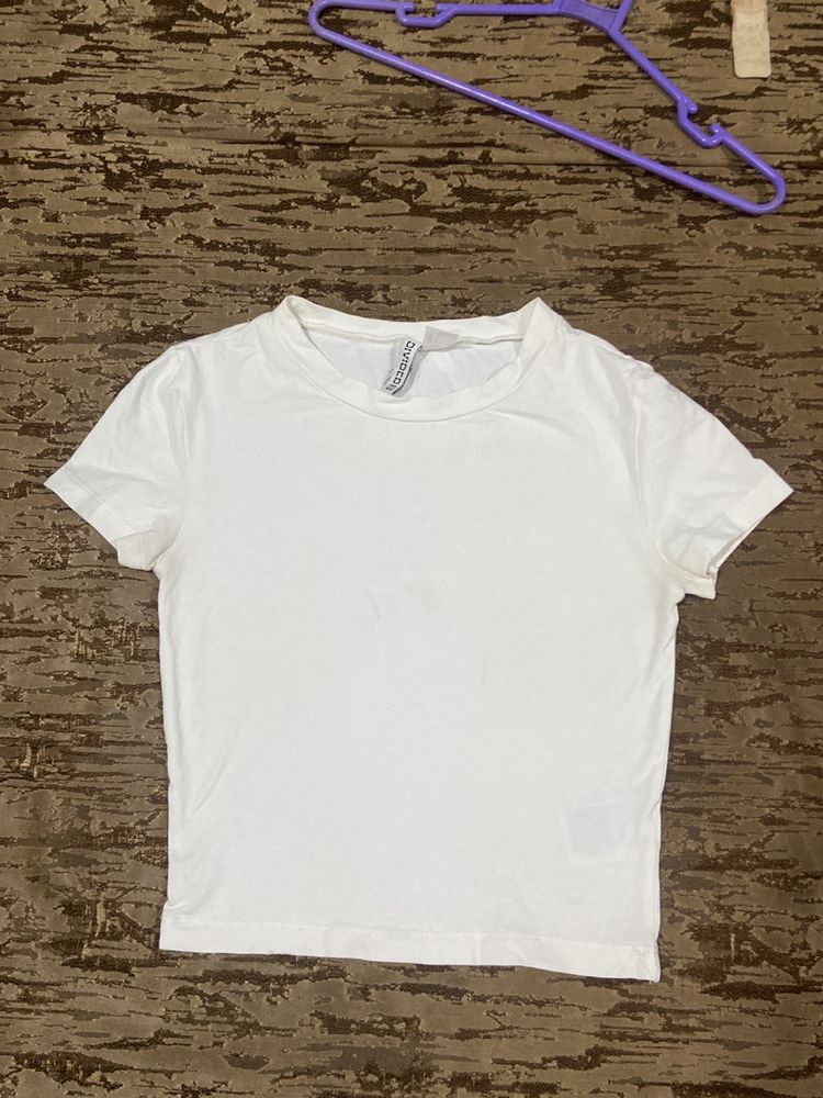 h&m white fitted tshirt