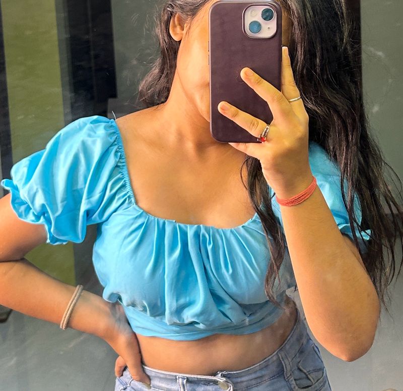 Pricee Dropped For Blue Knot Crop Top