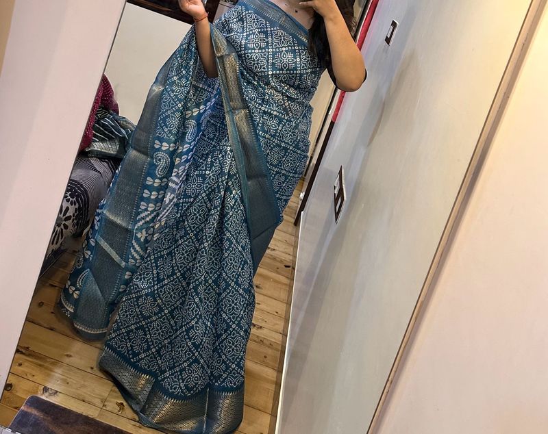 Saree With Blouse