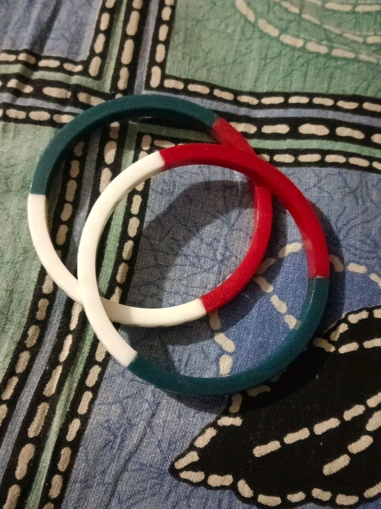 Plastic Bangles 1 Pair