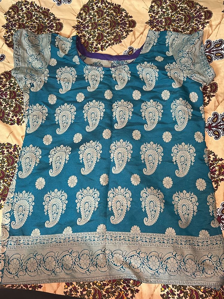 Short Kurti