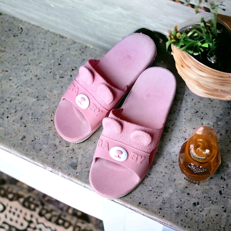 New Trendy Girls Slippers