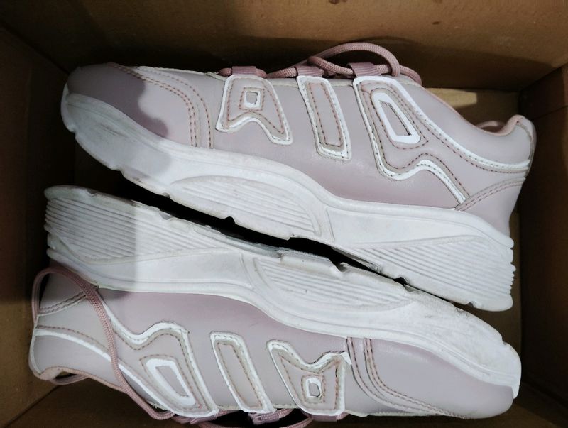 Sneakers For Women