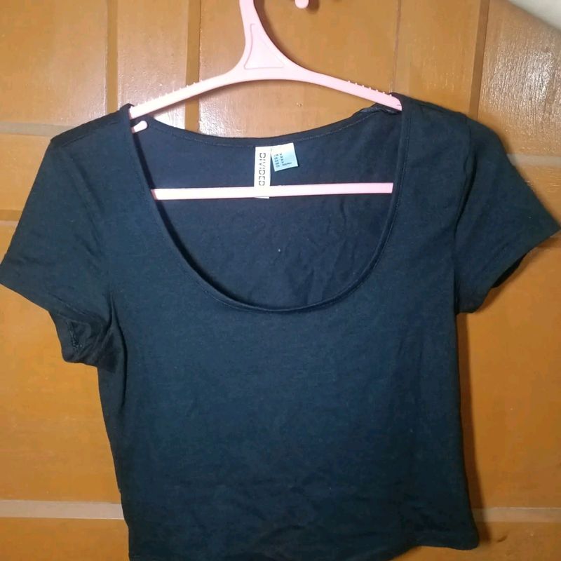 H&M Black Crop Top