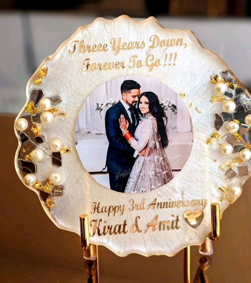 Resin Customised Couple Photo Frame