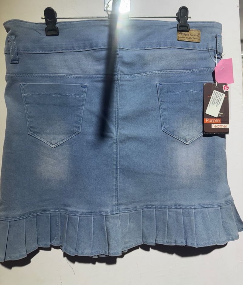 Ladies Denim skirt