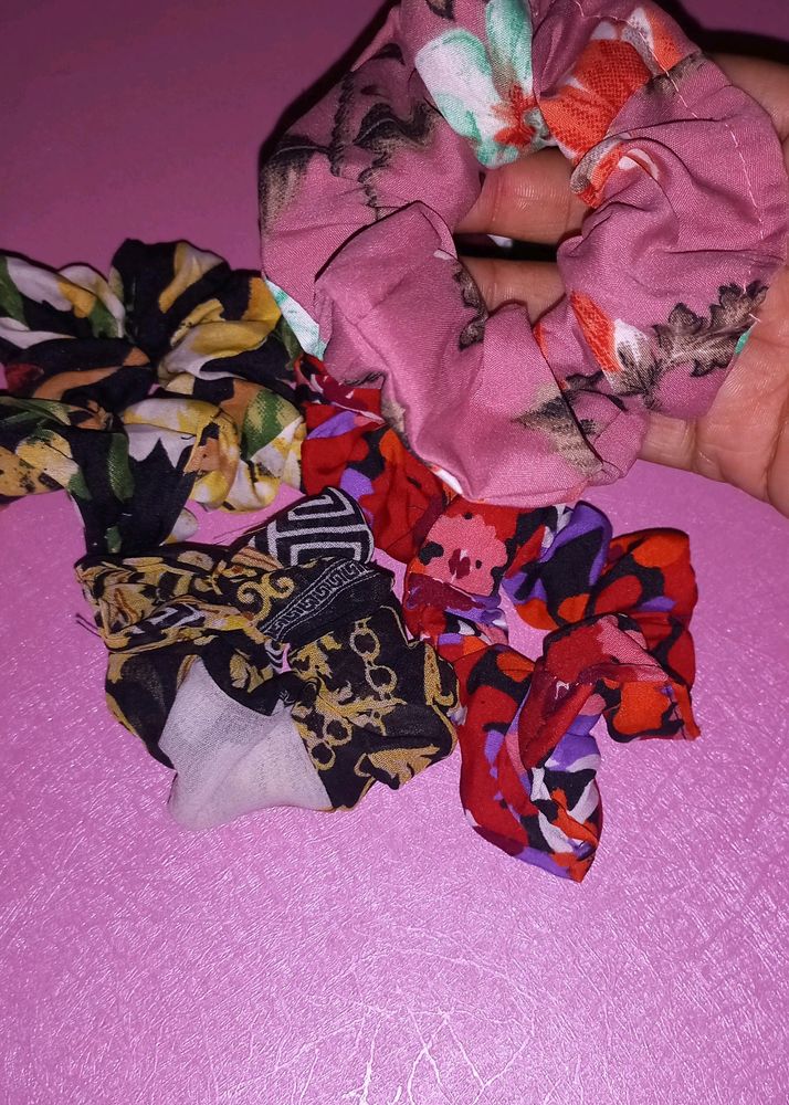 Scrunchies Pack Of 6