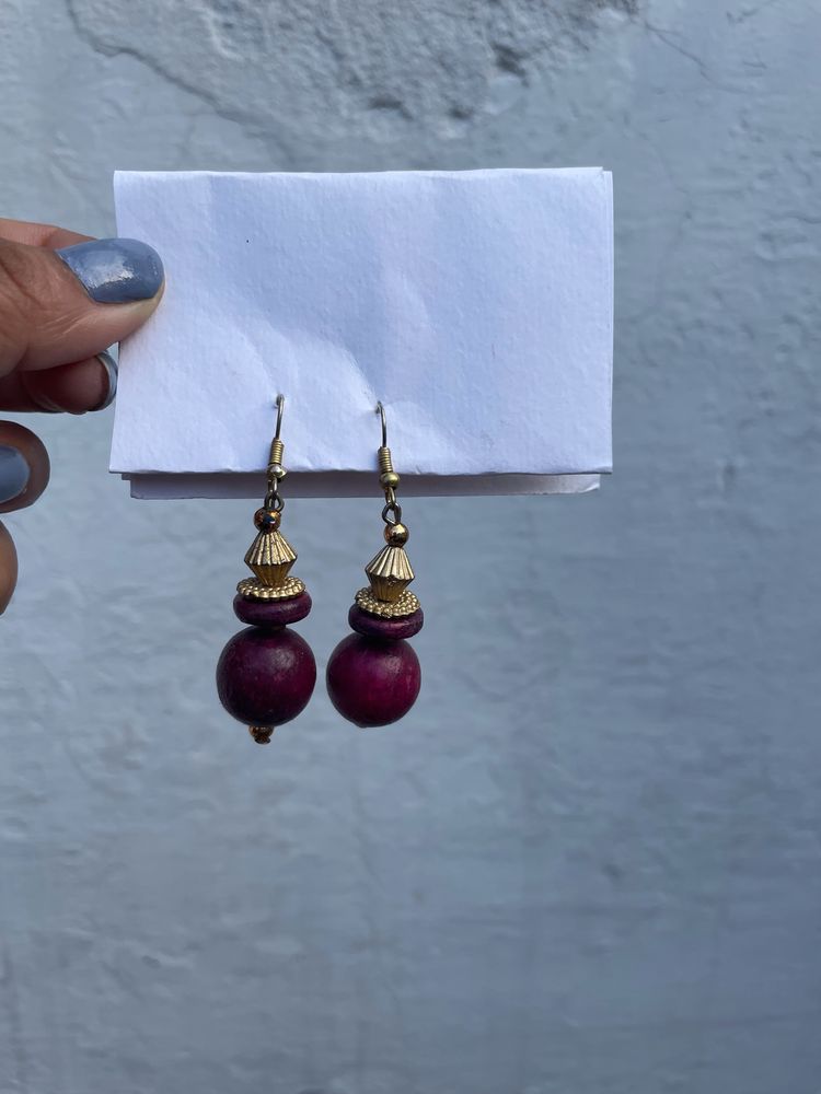 Maroon Golden Earrings