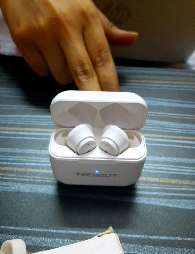 Fire Boult Air Pods