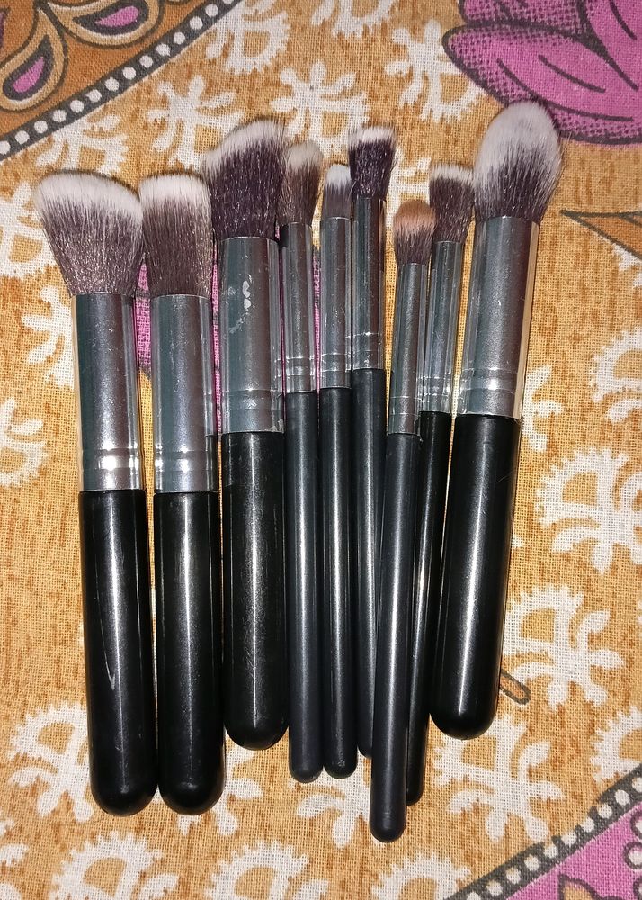 Makeup Brush Set Of 09