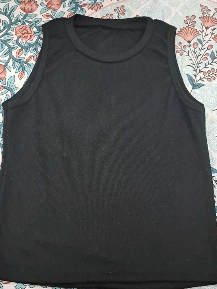 black tank