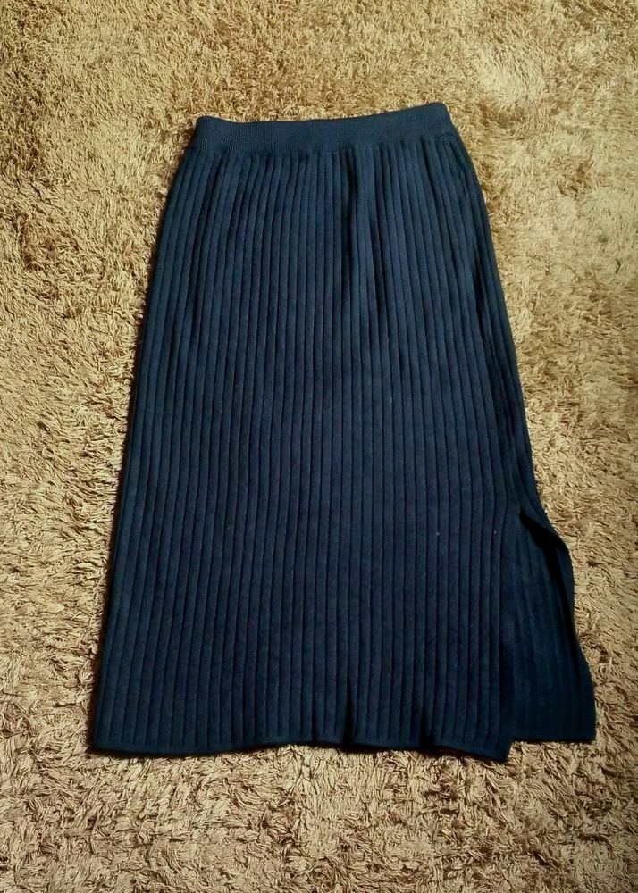 Black Rib Knit Skirt