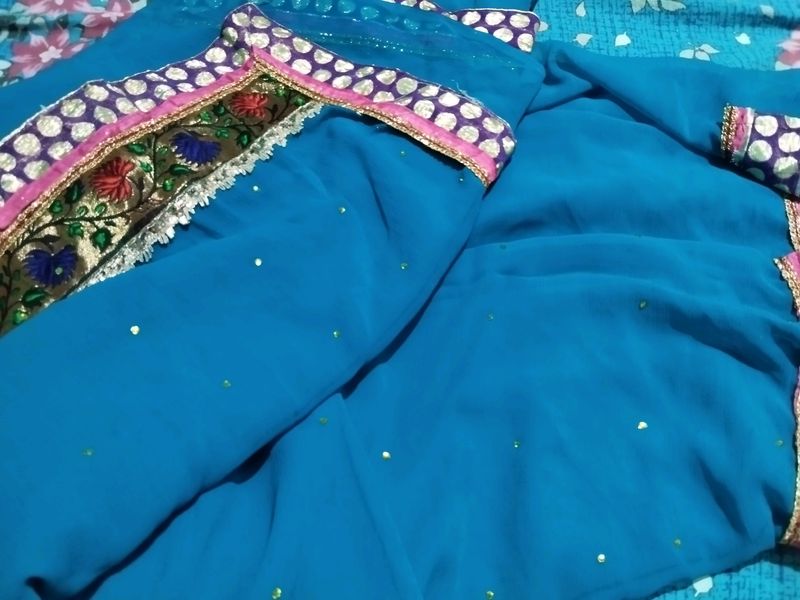 Simple Saree With Border