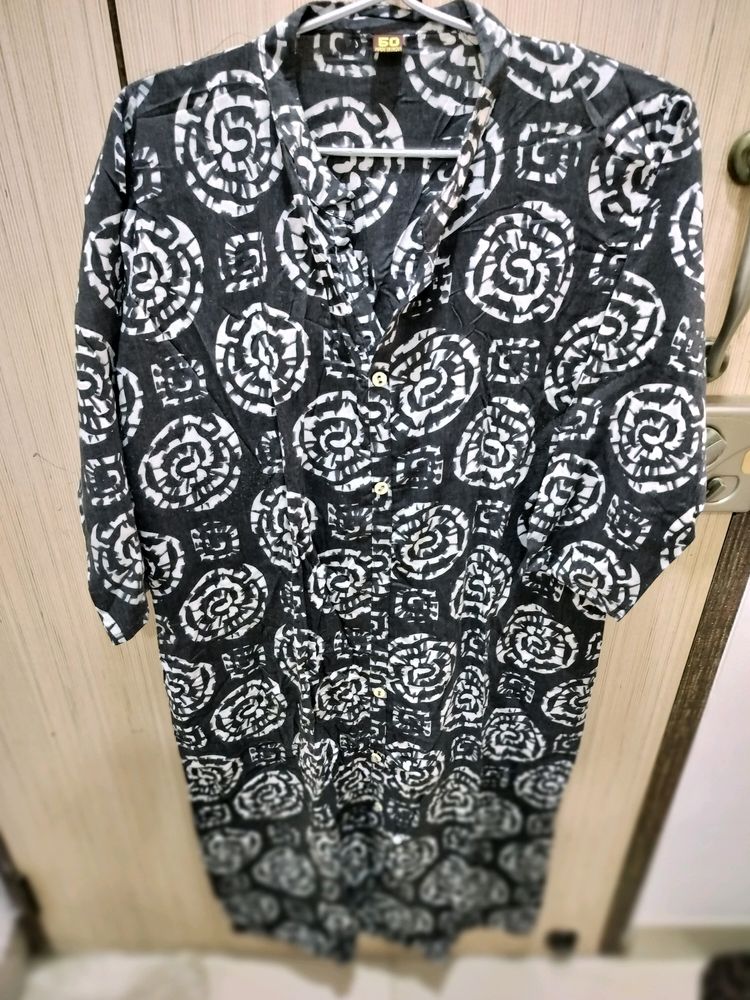 Black Kurti