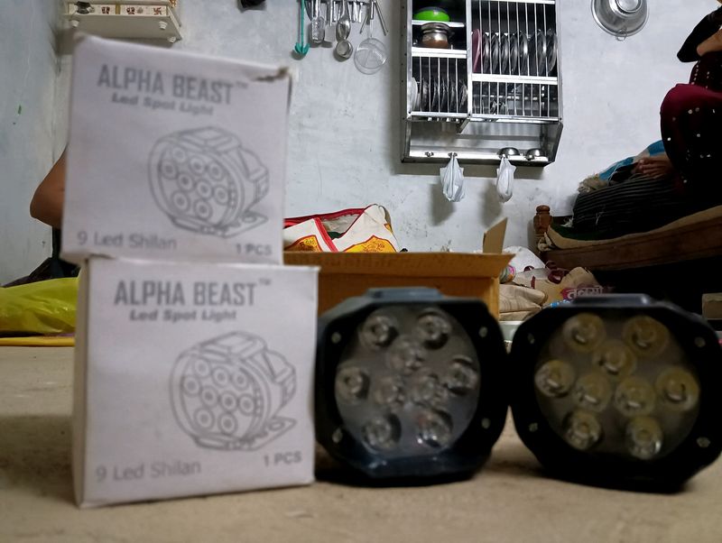 Alpha Beast LED Spot Light (9Led Shilan)