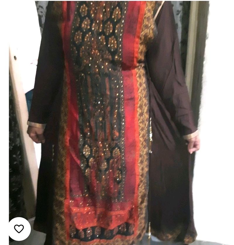 Two Kurti