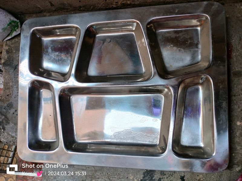 Stainless Steel Tray With 6 Compartment(5Tray)
