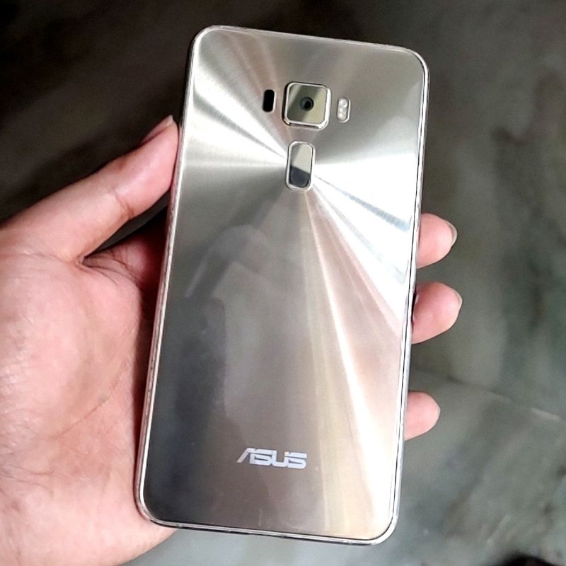 ASUS ZENFONE 3 (only Touch Not Working) Phone