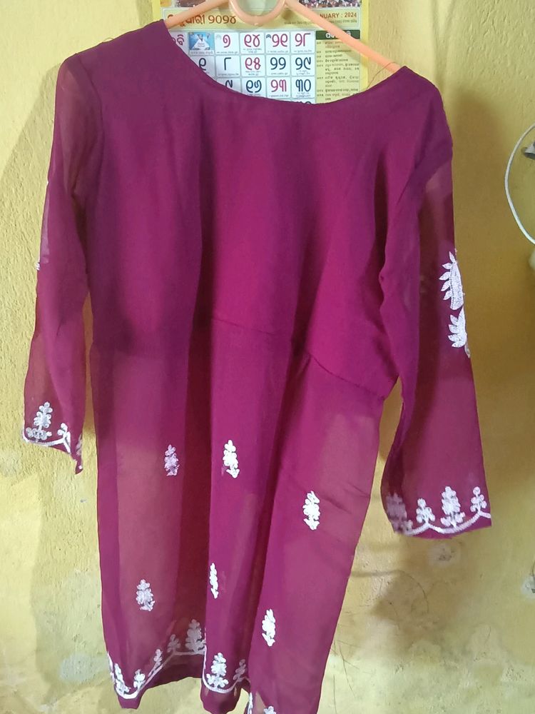 New Beautiful Short Kurti