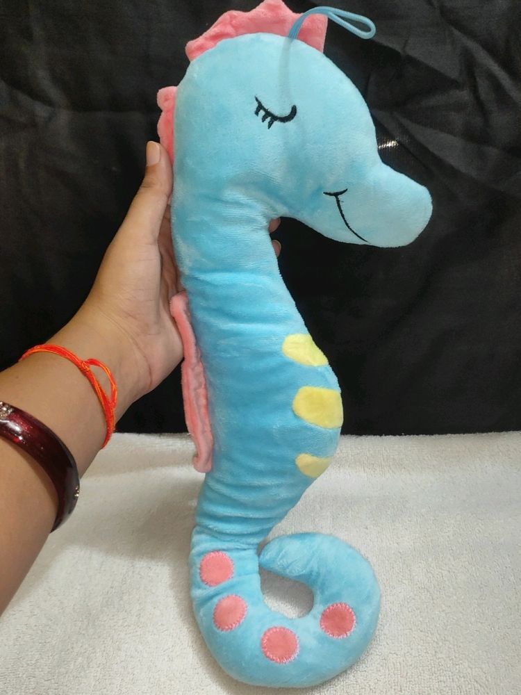 Seahorse Plushie