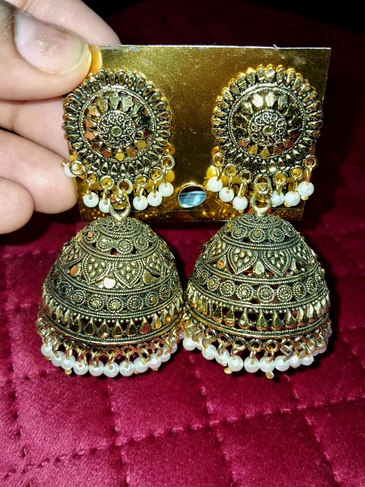 FASHION ANTIQUE EARRINGS