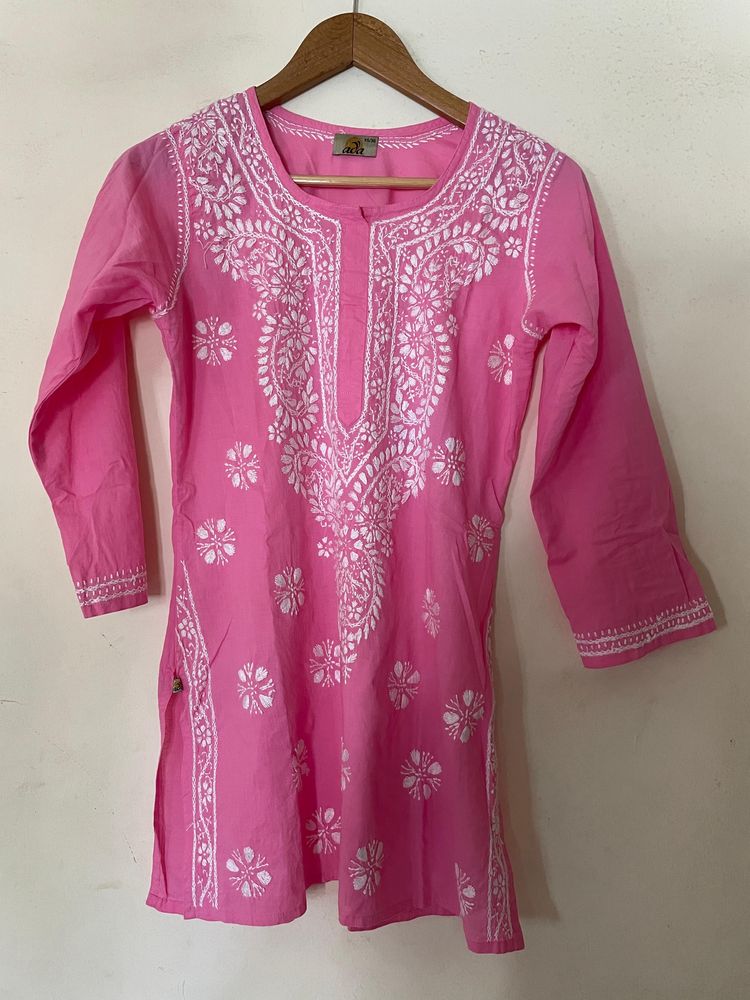 Chikankari Short Kurti