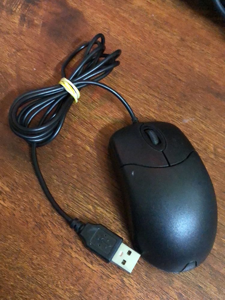 Computer Mouse Fine Condition Not Used To Much