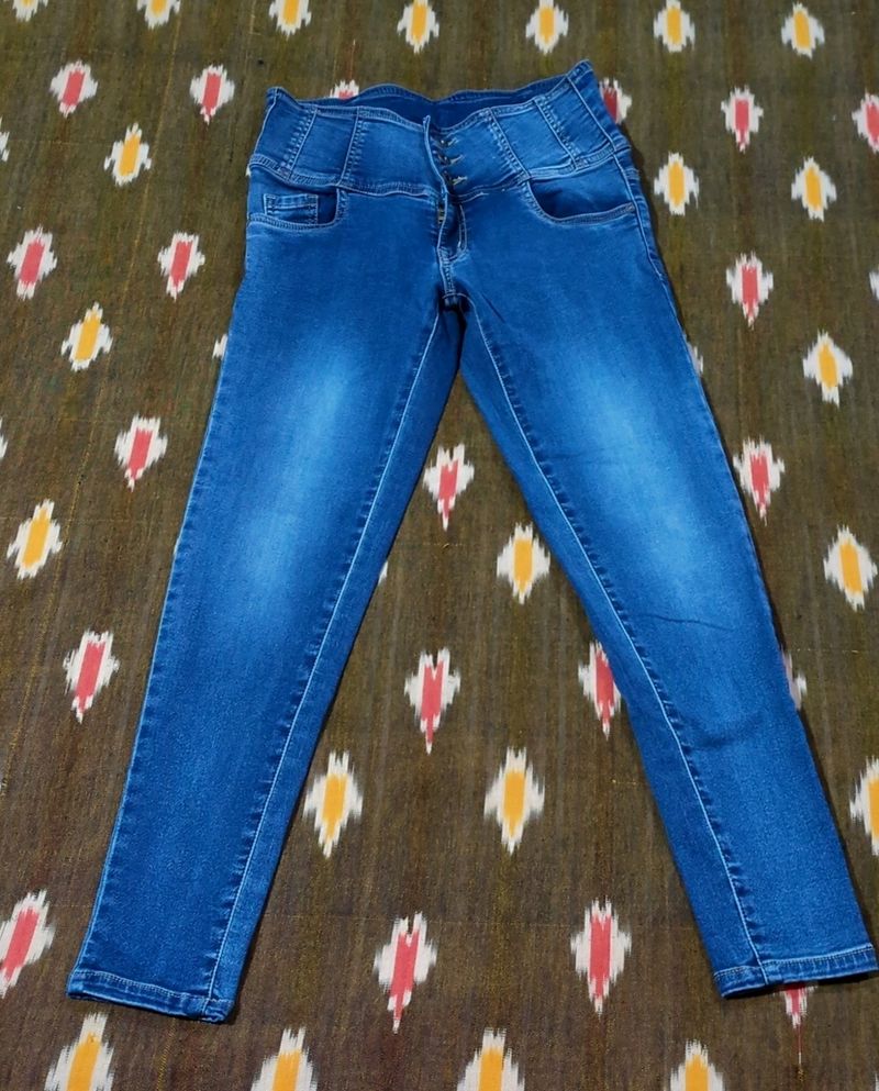 Blue Skinny Jeans!