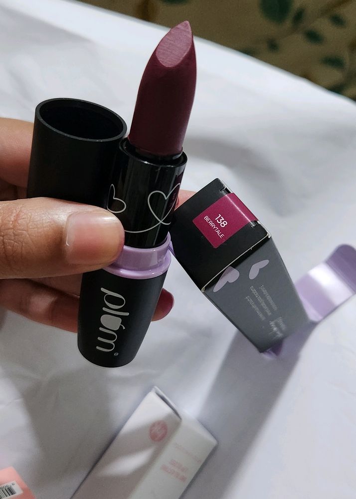 Plum Goodness Matterific Lipstick Berrytale