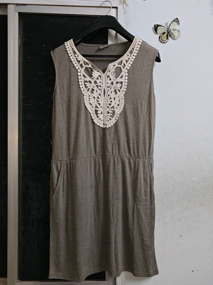 A Vero Moda Casual Dress