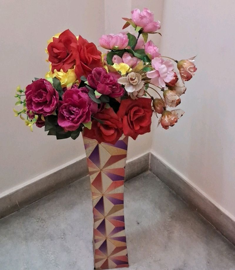 Artificial Flowers With Vase