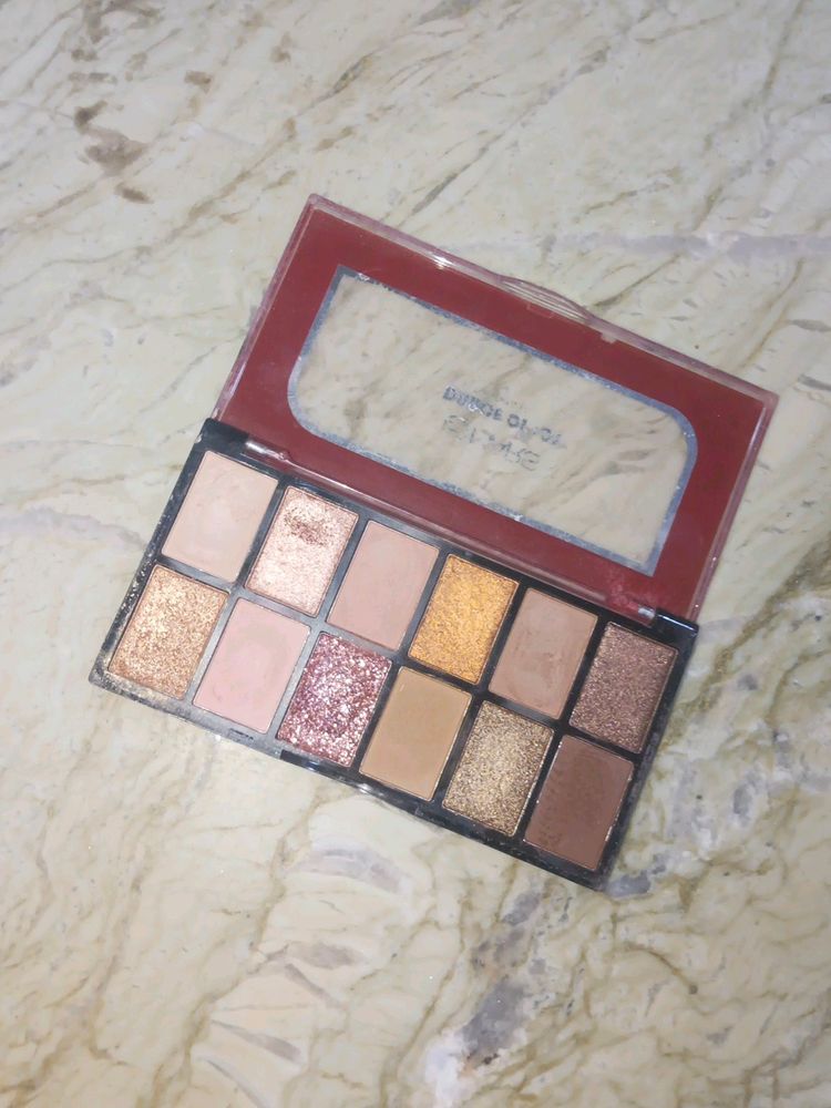 Pigmentation Eye Shadow Palette