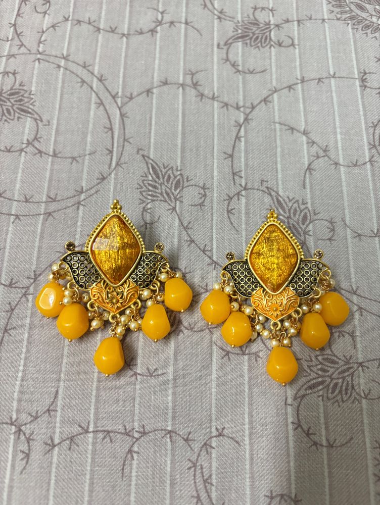 Yellow Unique Earrings With Pearls And Stones