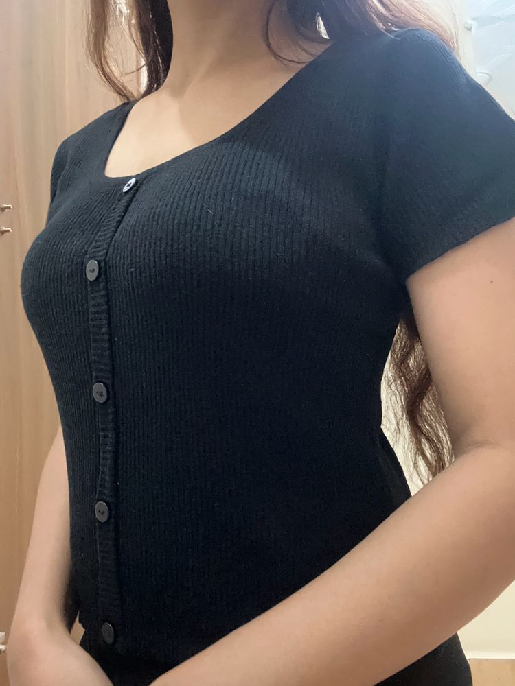 Black Buttoned Stretchable Top