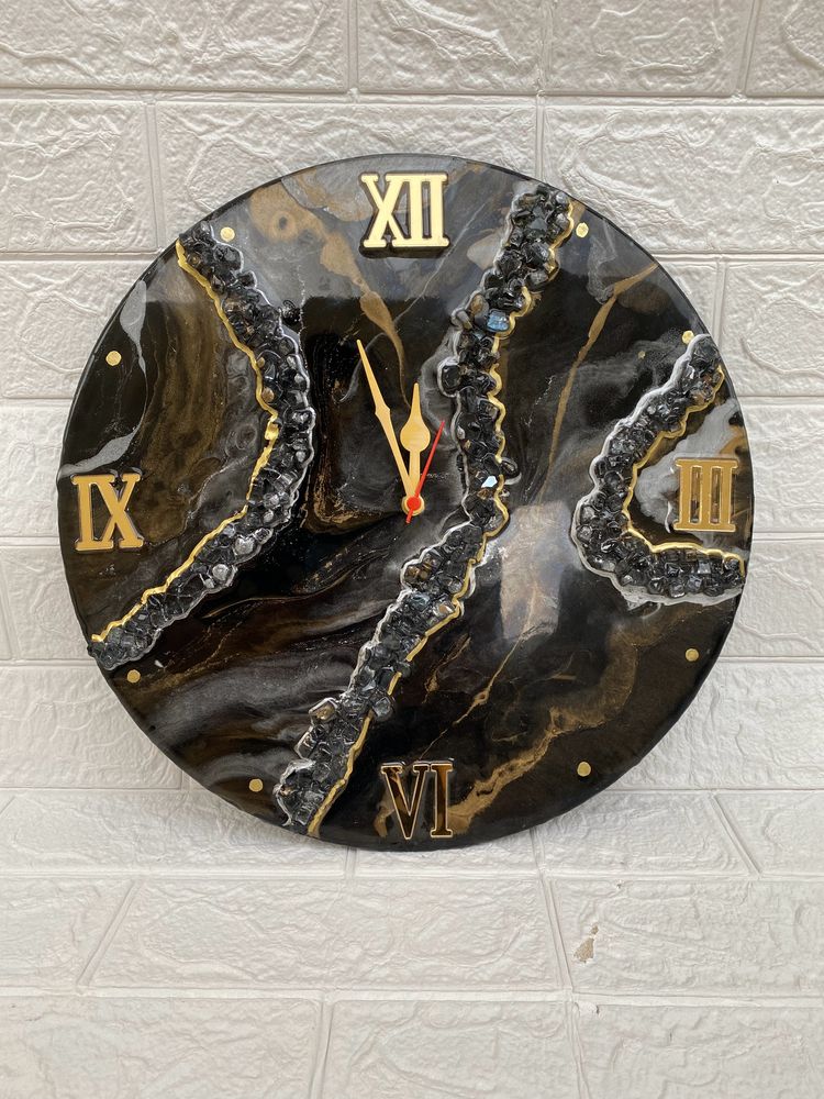 Resin Clock