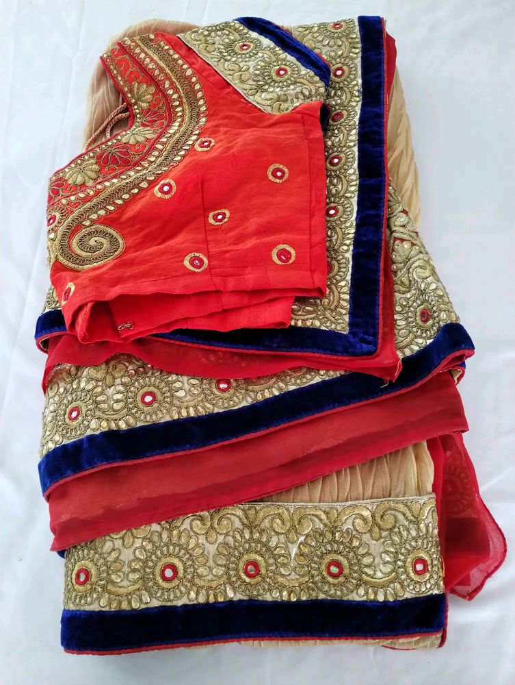 Cream And Red Embroidery Printed Saree (Women)