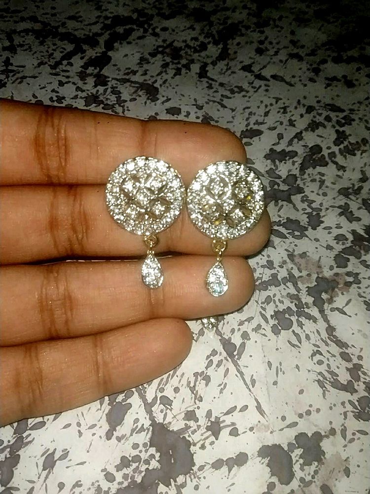 AD EARRING