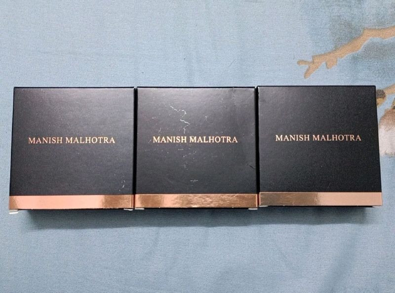 😱Manish Malhotra Eyeshadow Palette!!!