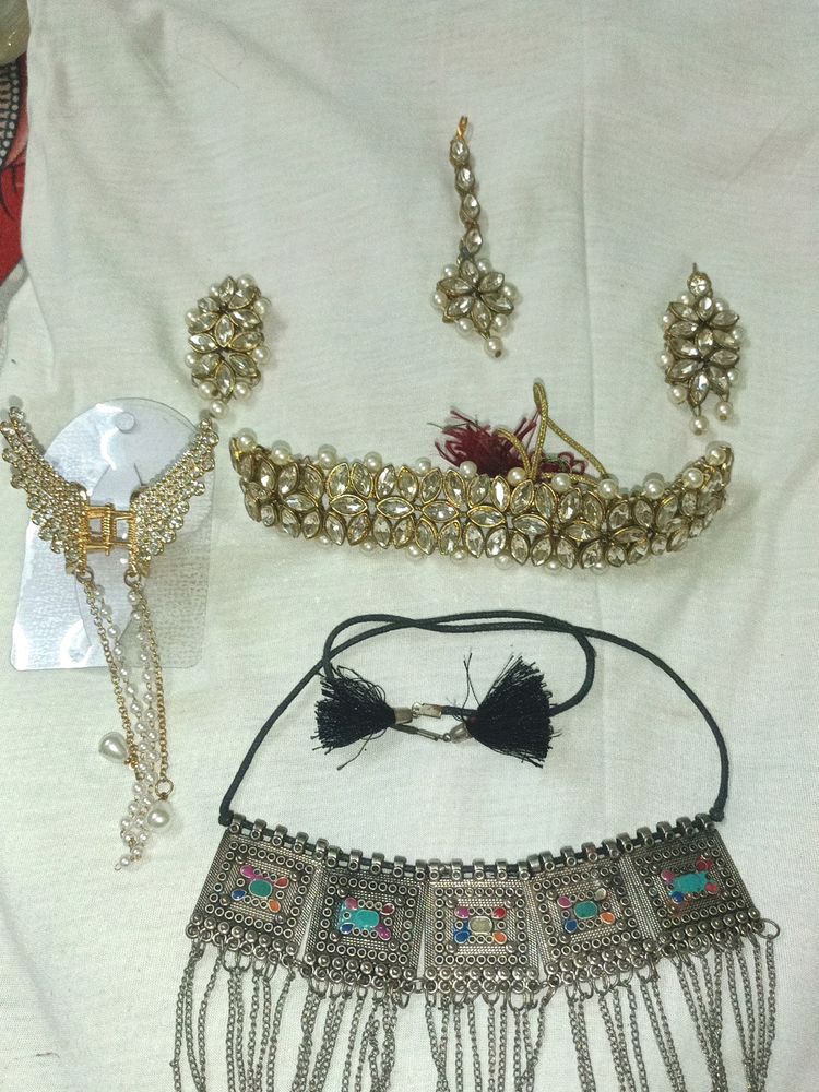 Stylish Jewellery Set And Clutcher Combo