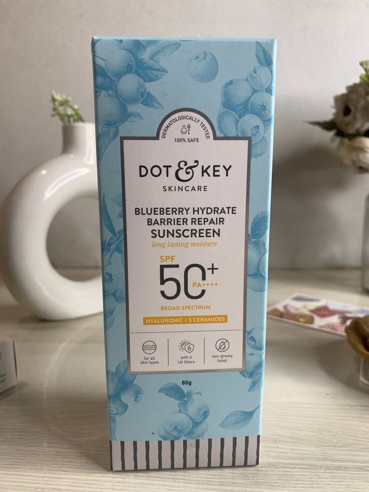 Dot & Key Barrier Repair Sunscreen Blueberry