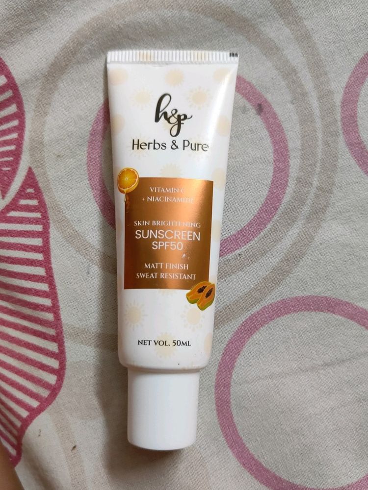 Herbs And Pure Sunscreen SPF 50