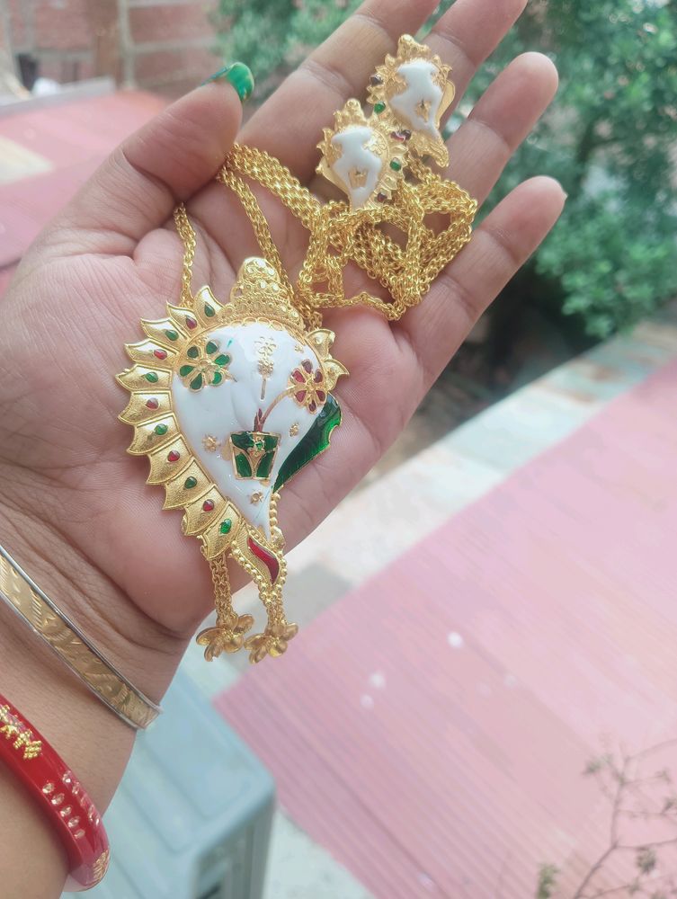 Shankh Tie Chain